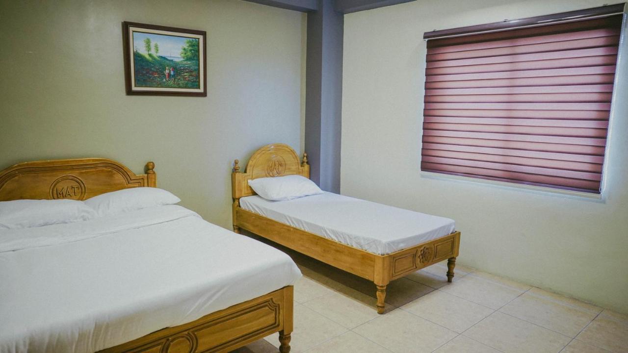 2428 Suites Urdaneta Exteriér fotografie